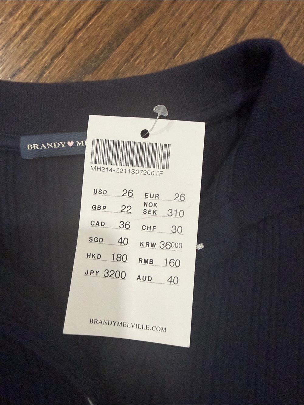Brandy Melville Black Ribbed Button-Front Polo Shirt - Picture 4 of 5